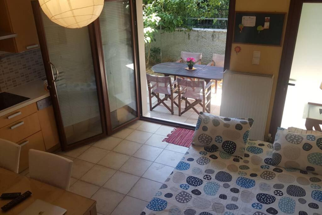 Apartamento Quite House With Garden And Barbecue Atenas Exterior foto